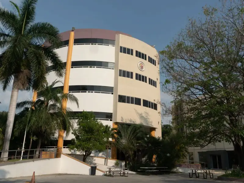 Campus Universidad del Sur Campus Tuxtla Gutiérrez - Tuxtla Gutiérrez, Chiapas